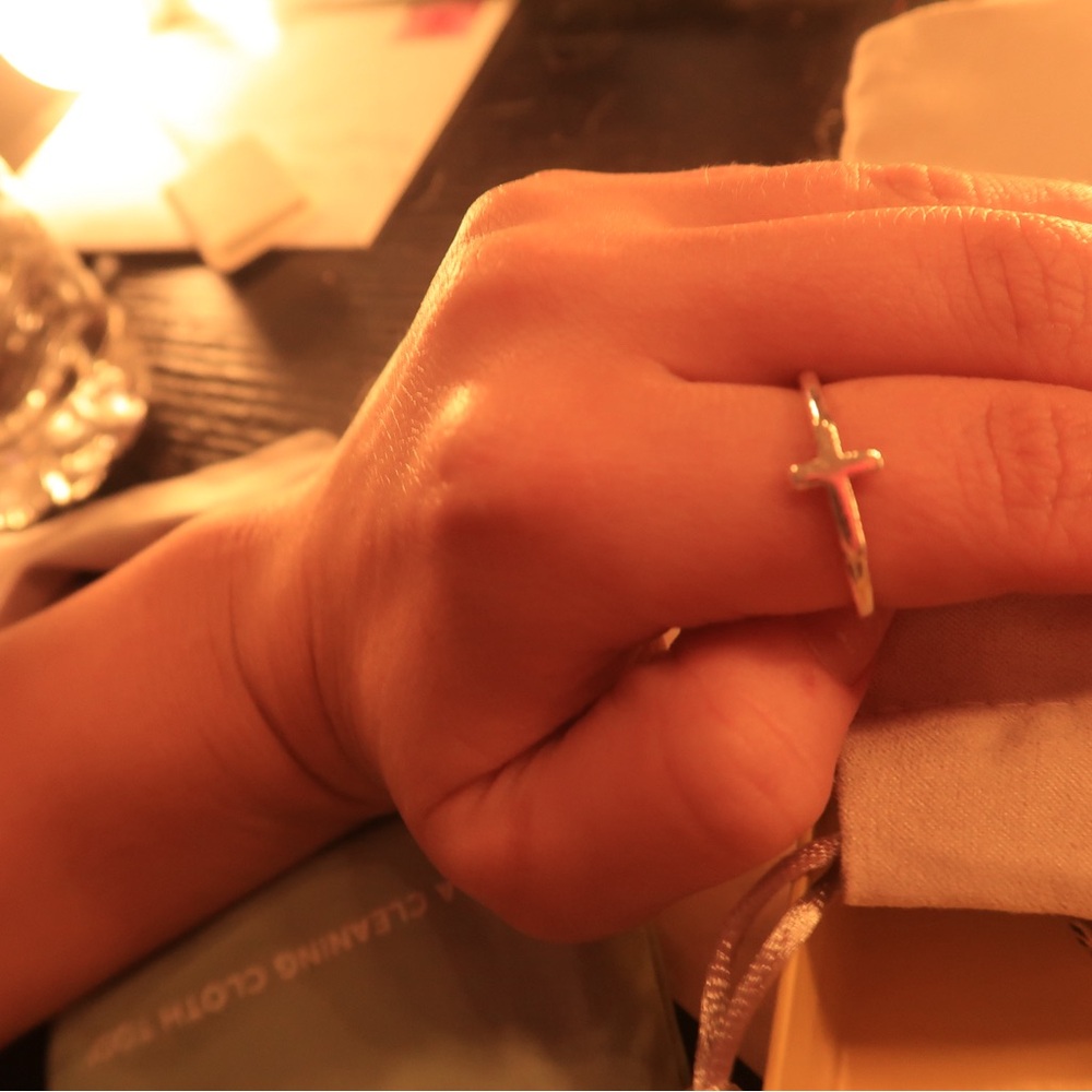 James Avery Horizon Cross Ring - Picture 4 of 4